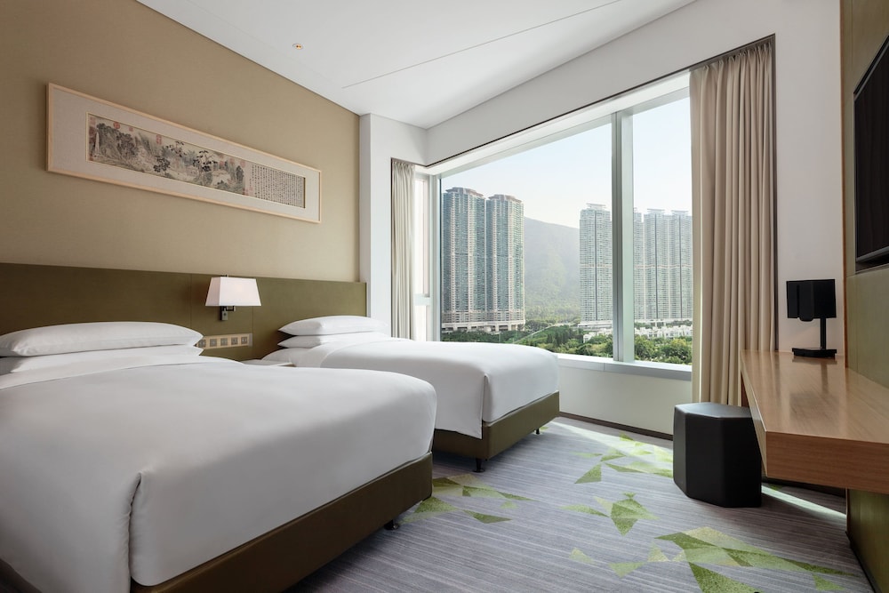 Room, 2 Double Beds, City View