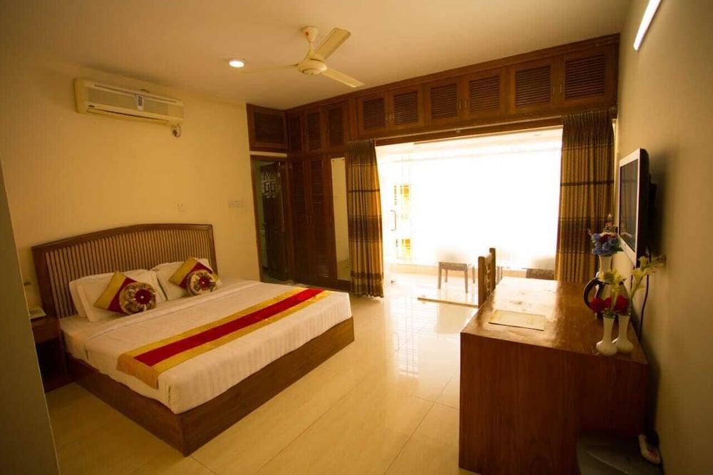 Business Room photo 3