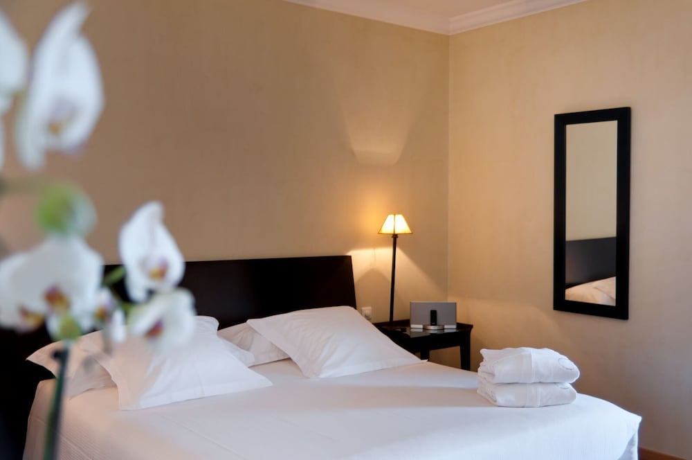 Junior Suite vue jardin ou mer photo 3