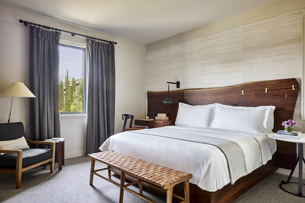 Luxury Room (Premier Suite) photo 1