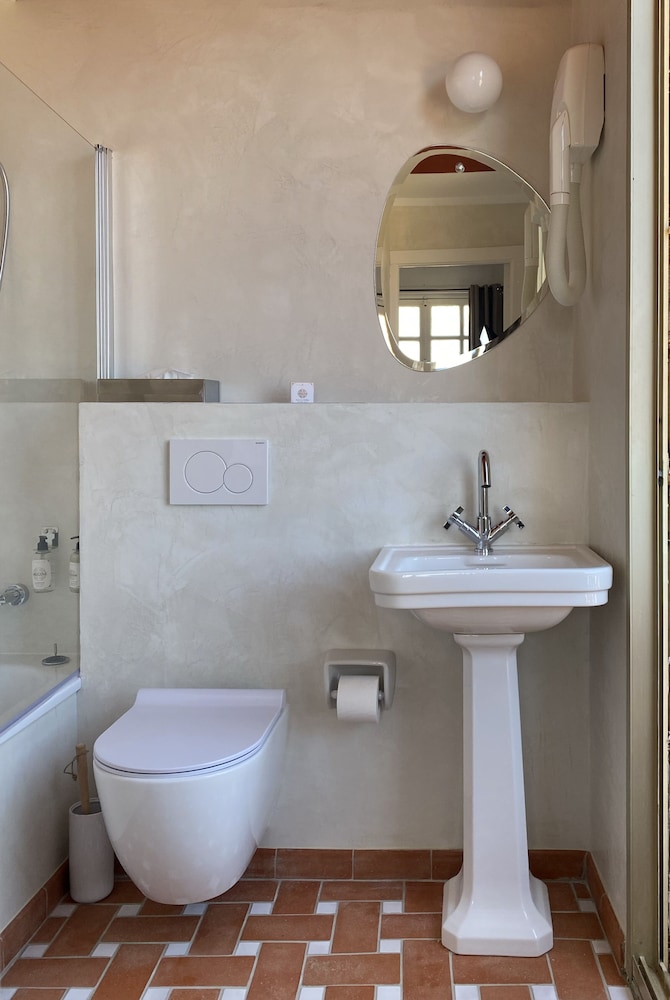 Superior Double or Twin Room, Sea View photo 2
