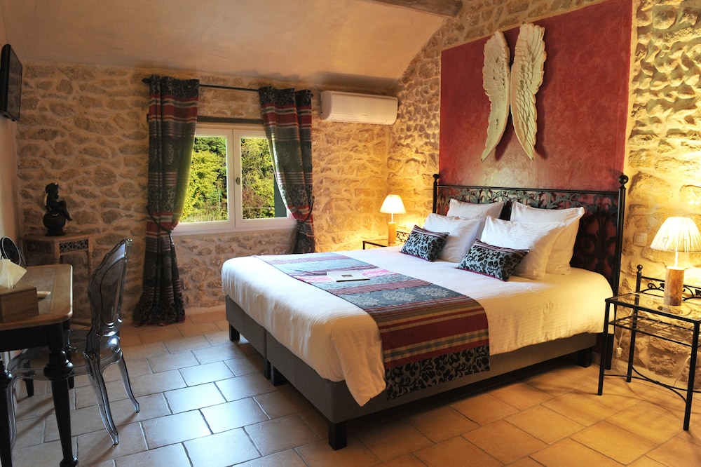 Double Room, Private Bathroom, Garden View