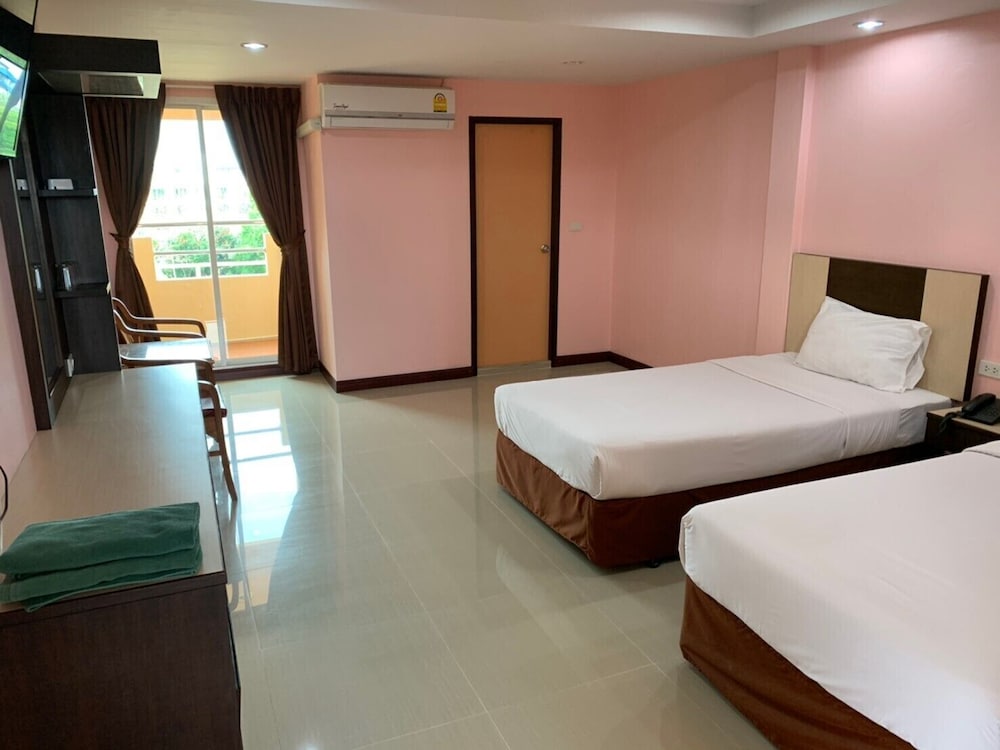Superior Twin Room photo 2