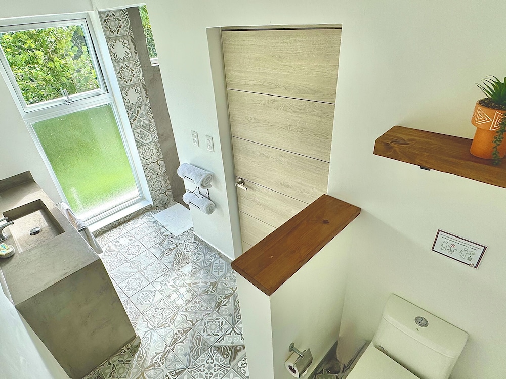 Deluxe Double Room, Pool View photo 2