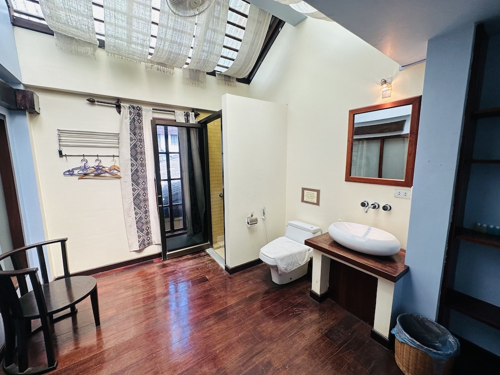Deluxe Double Room - Photo 27