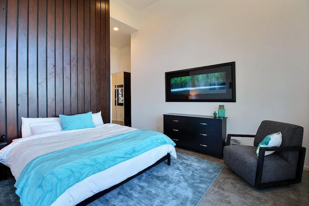 House (5 Bedrooms) photo 1