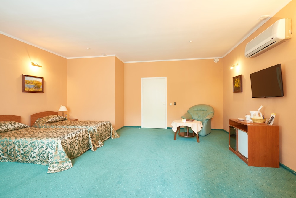 Superior Twin Room photo 3