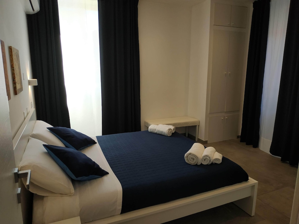 Family Suite, Multiple Bedrooms, Private Bathroom, City View (external) photo 3