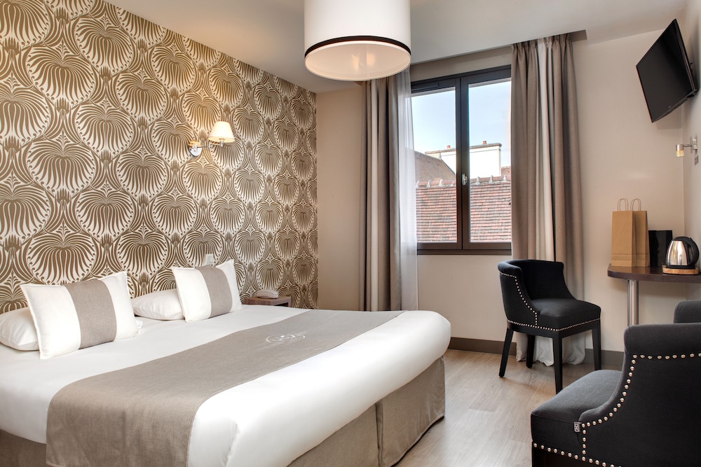 Superior Double or Twin Room - Photo 2