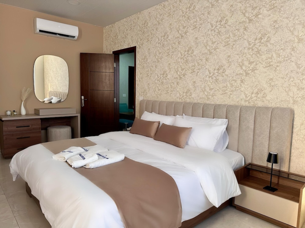 Luxury Apartment, Sea View photo 1