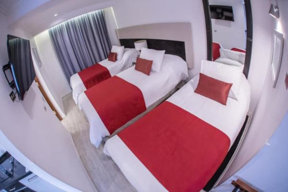 Double Room, 2 Twin Beds photo 1