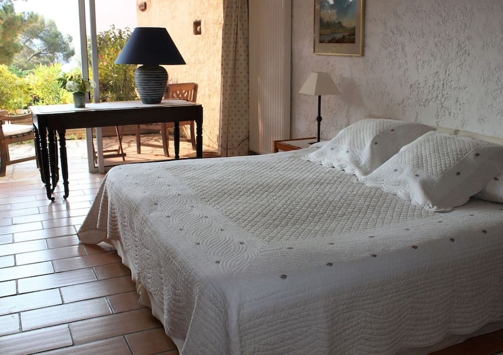 Double Or Twin Room photo 1