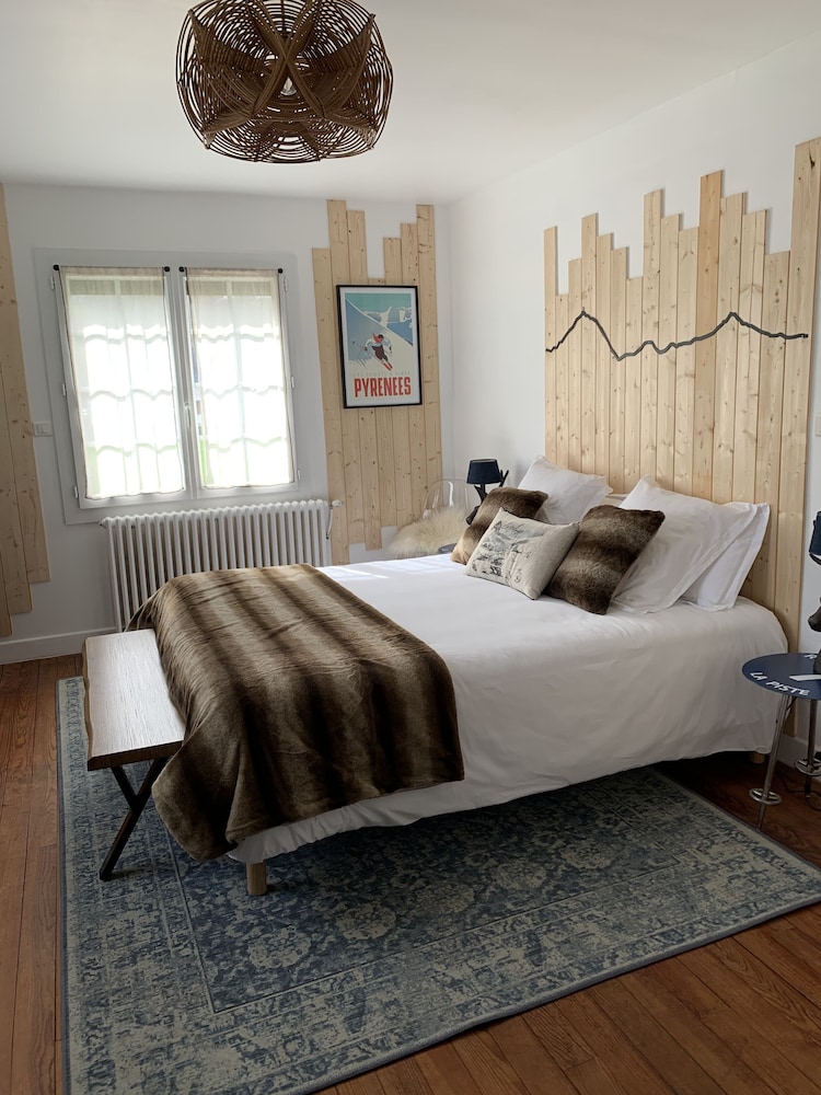 Exclusive Room, 1 Queen Bed, Non Smoking, Mountain View photo 3