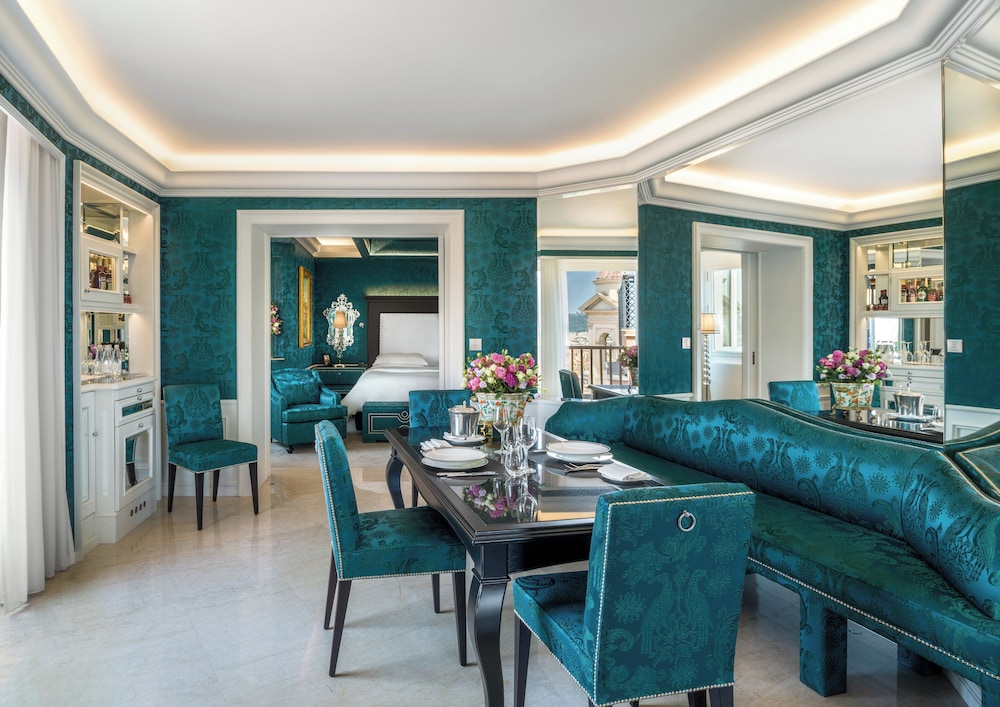 Penthouse (Villa Medici Suite)
