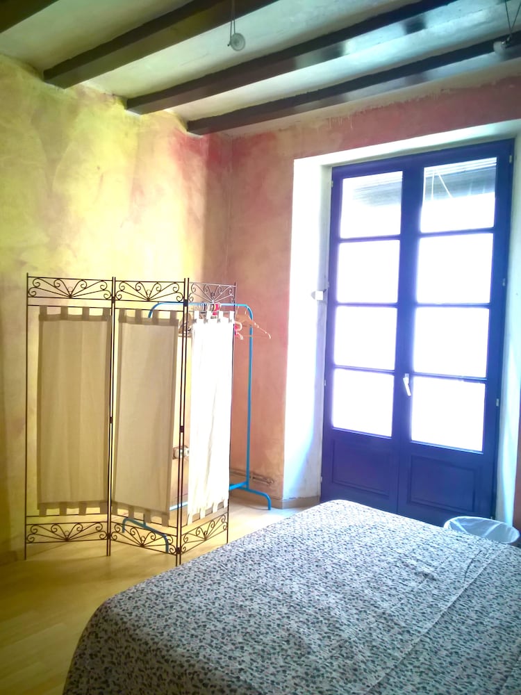 Apartment, 2 Bedrooms, City View photo 2