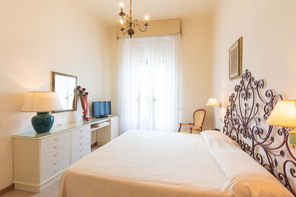 Superior Double Room - Photo 4