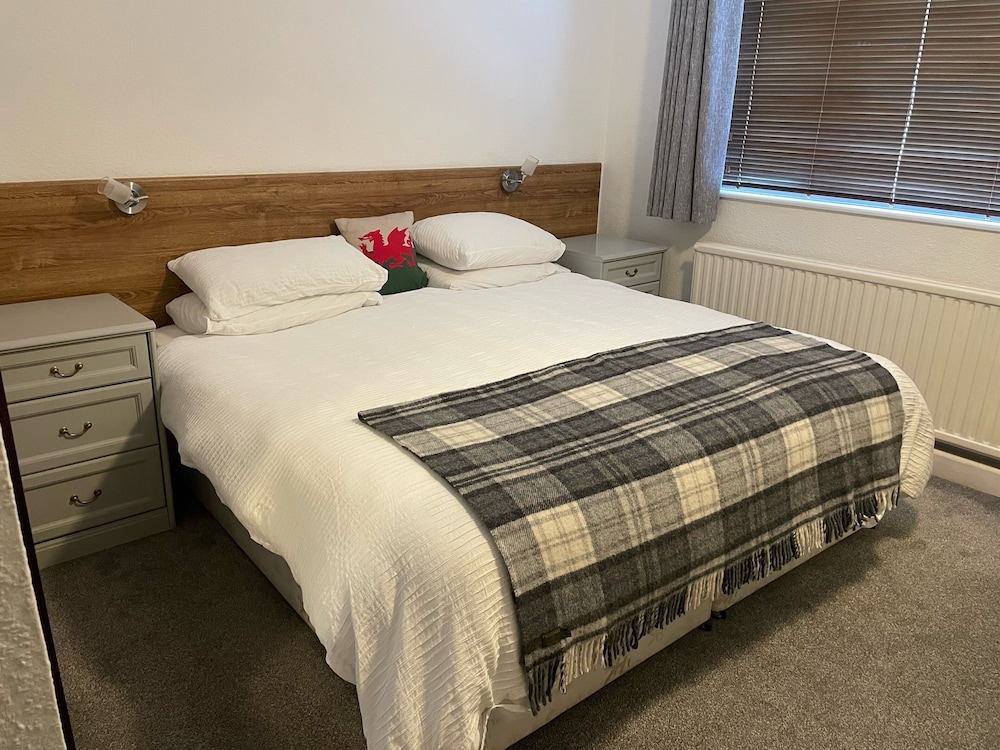 Standard Double or Twin Room, Ensuite