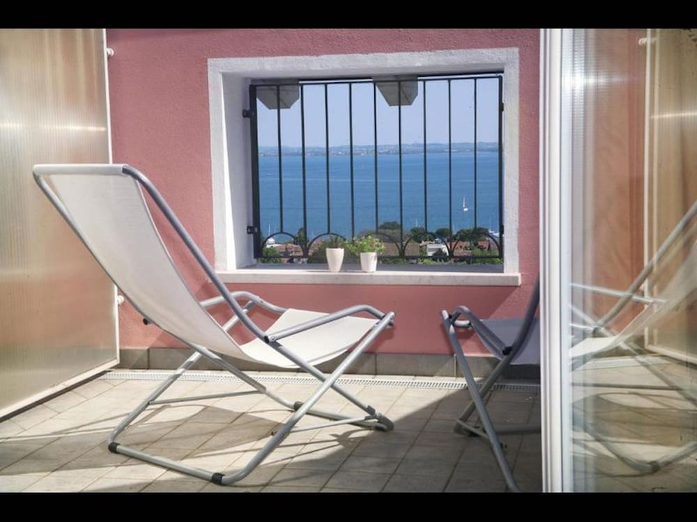 Apartment, 2 Bedrooms, Private Pool, Garden View photo 3