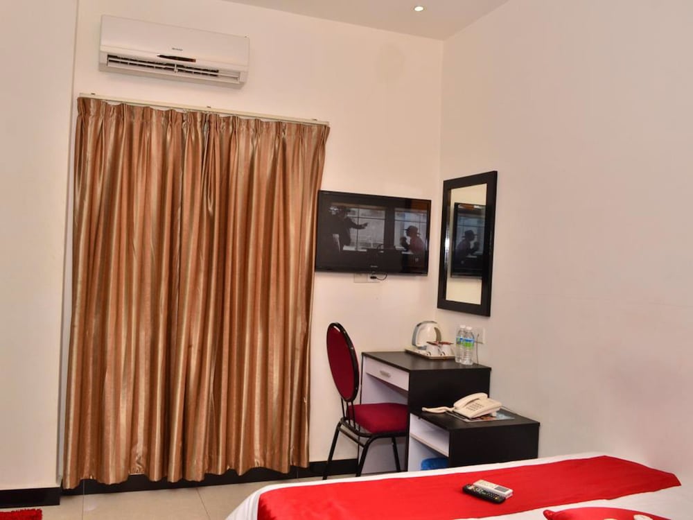 Deluxe Twin Room photo 2