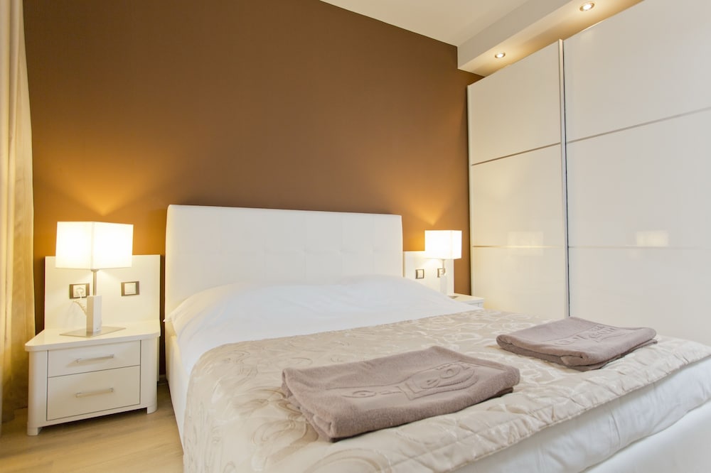 Apartment, 1 Bedroom, Park View (2 adults + 2 children) photo 1