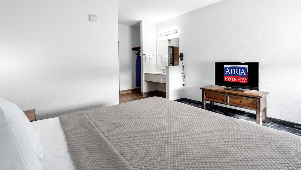 Double Room, 2 Queen Beds, Smoking photo 2