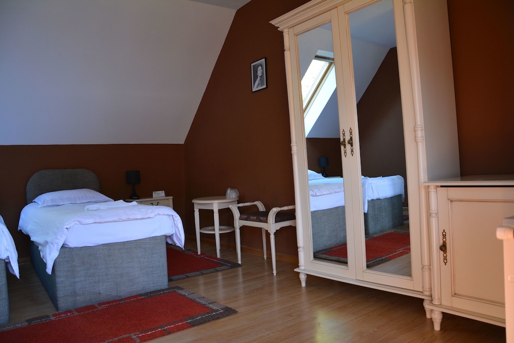 Comfort Double or Twin Room, Balcony photo 1
