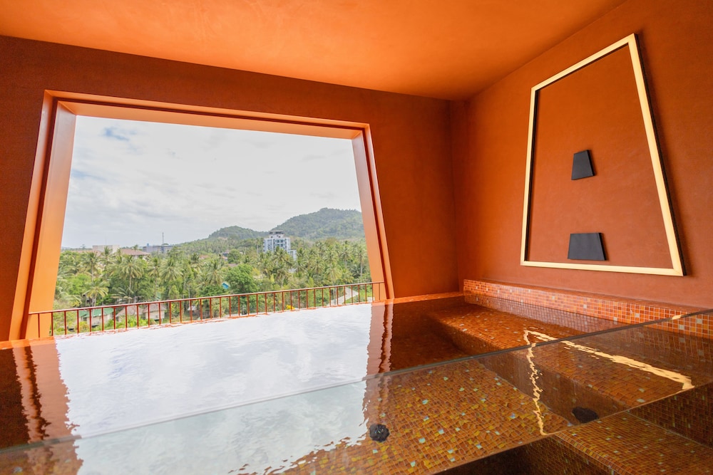 Deluxe Pool Suite Mountain View - Photo 4