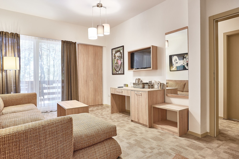 Deluxe Apartment, Accessible, Garden View photo 1