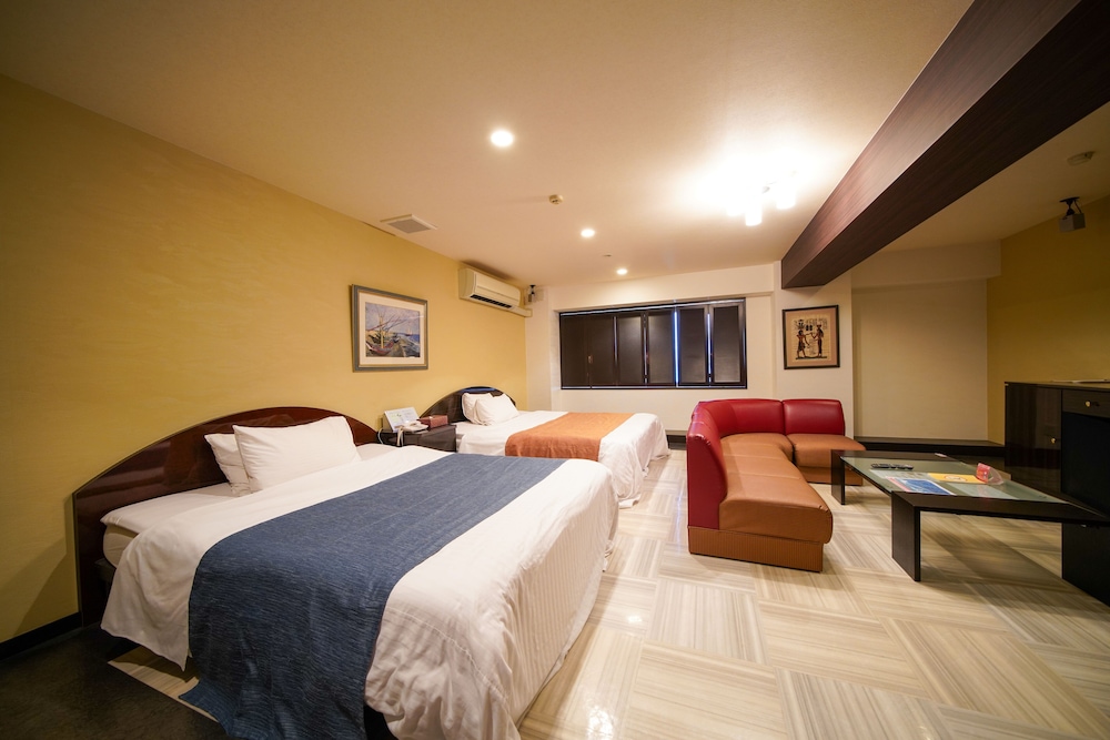 Premium Twin Room photo 1