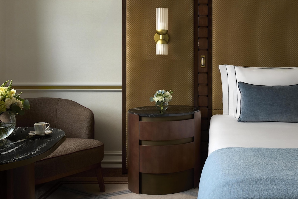 Premium Room, City View (Signature)
