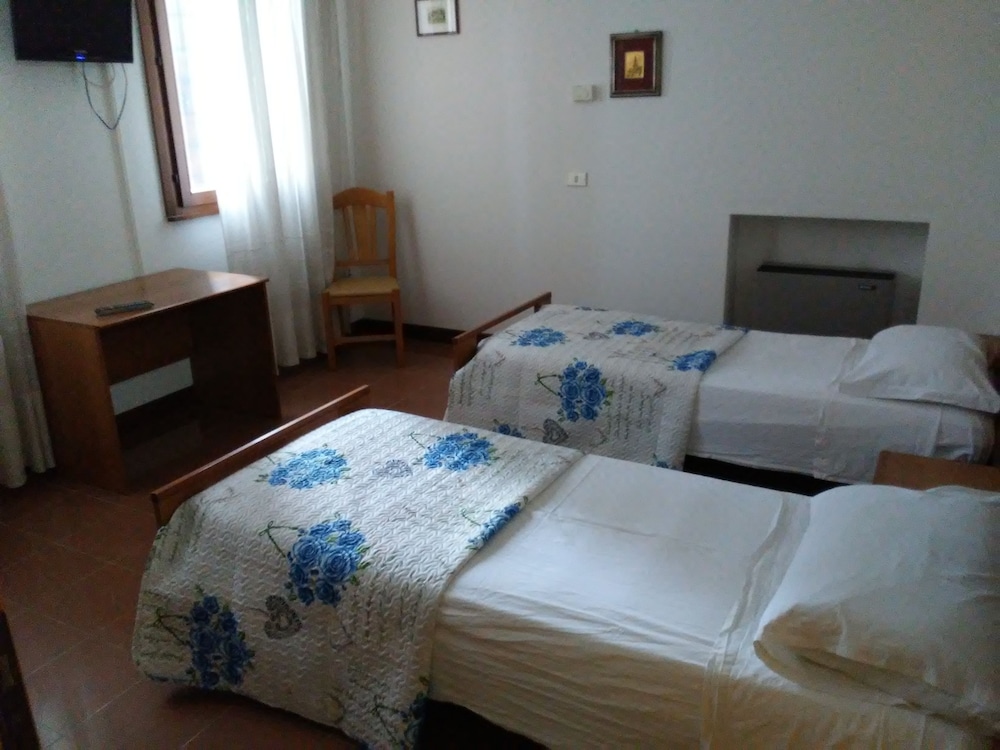 Classic Double or Twin Room