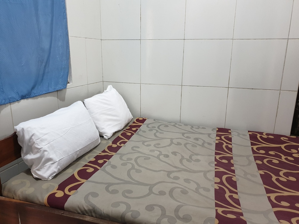 Economy Double Room photo 1