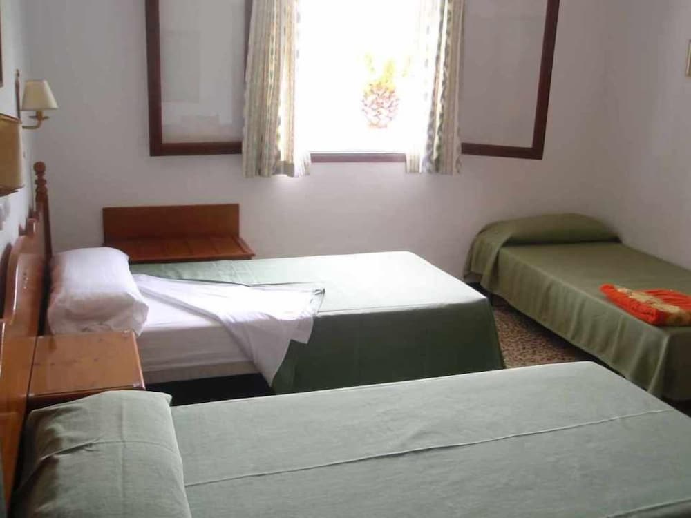 Double Or Twin Room photo 2