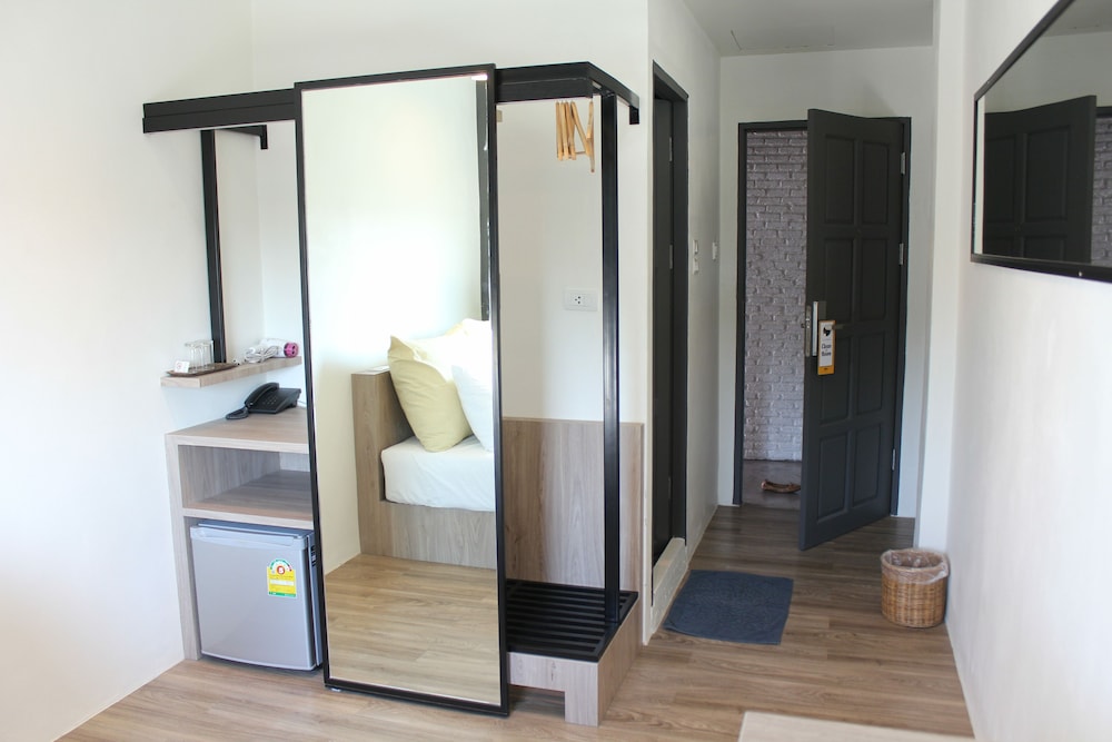 Standard Double Room photo 2