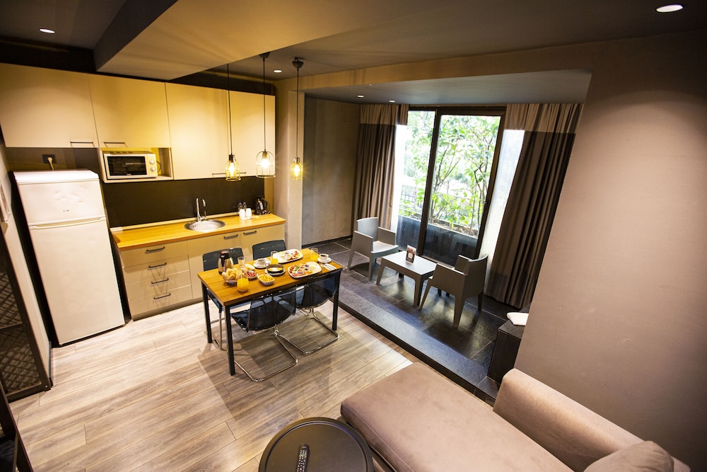 Junior Jacuzzi Suite photo 2