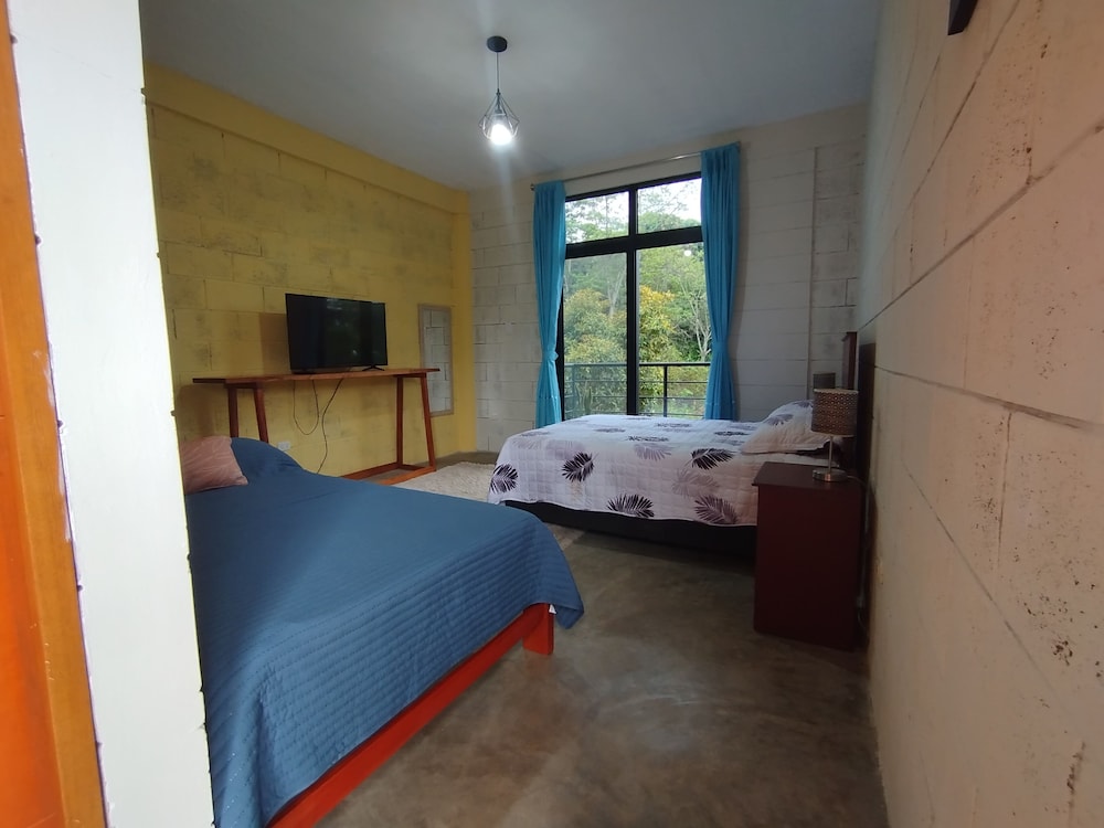 Standard Triple Room photo 2