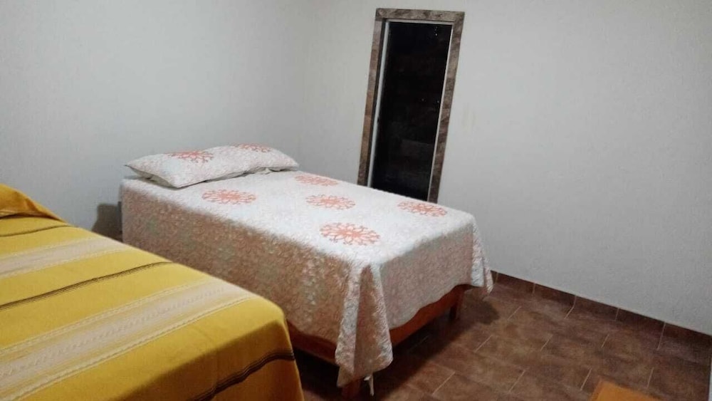 Elite Room, Multiple Beds photo 3