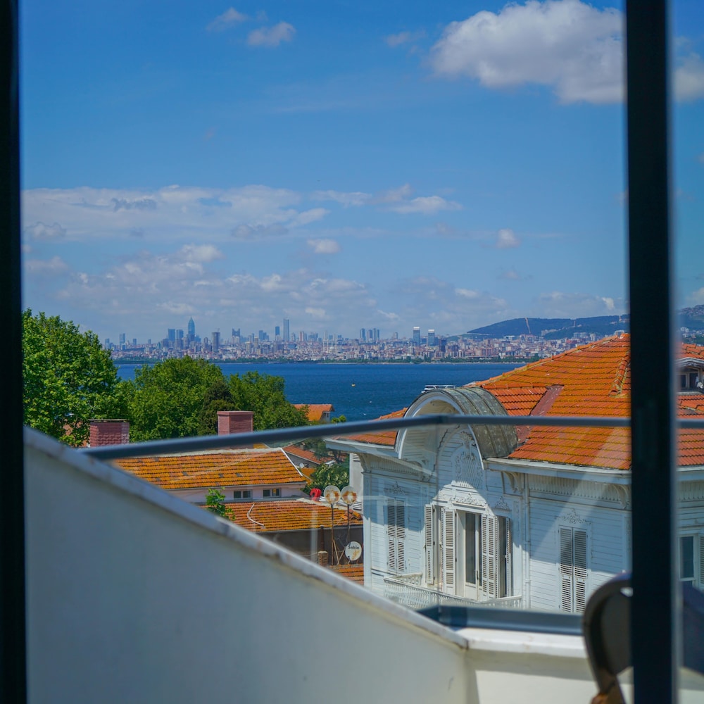 Panoramic Suite, Sea View photo 3