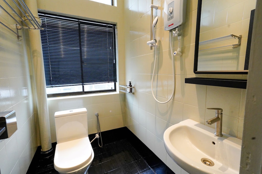 Classic Suite, 2 Bedrooms - Photo 4