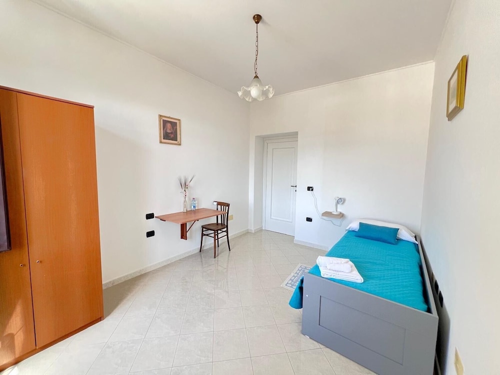 Superior Single Room, City View photo 2