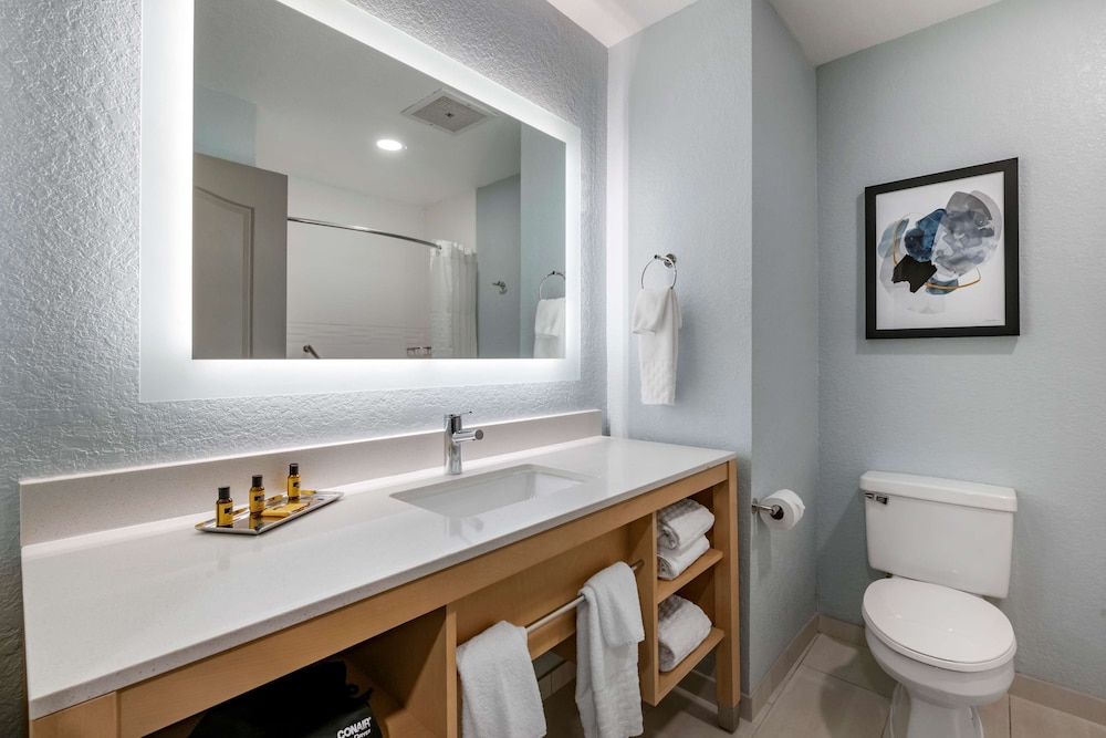 Available room