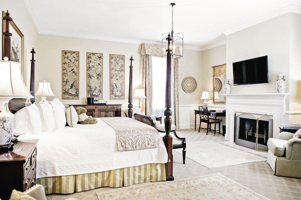 Premier Charleston King - Photo 1