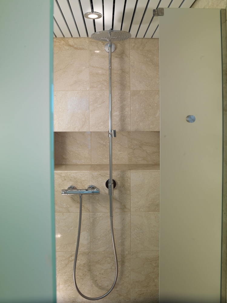 Deluxe Spa Residence - Photo 2
