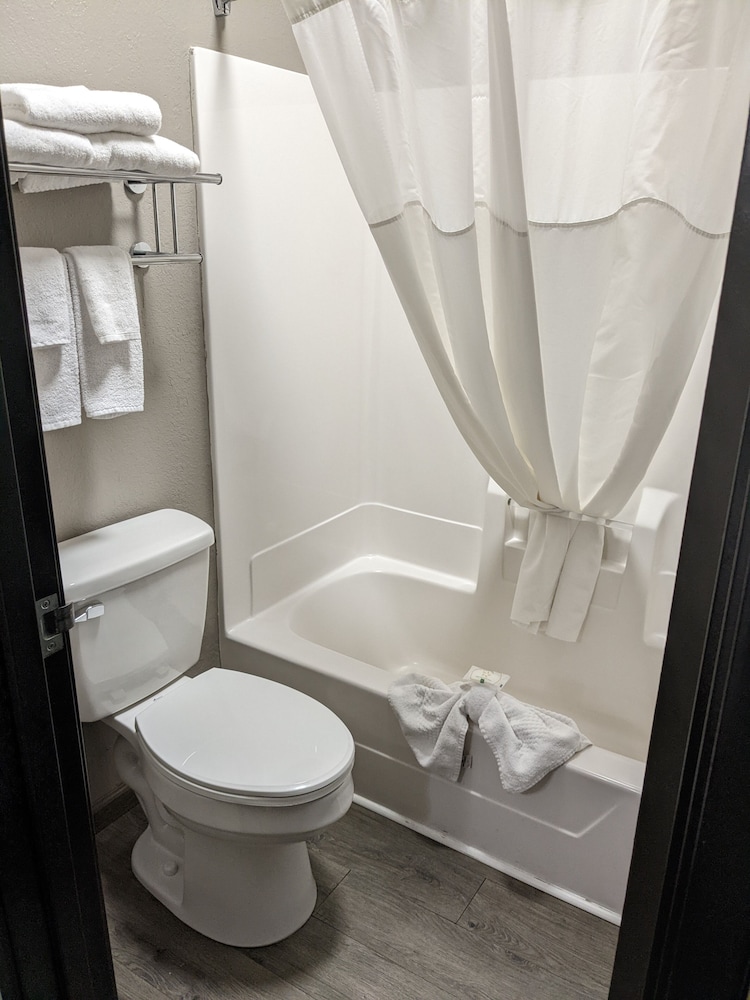 Suite, 1 King Bed with Sofa bed, Non Smoking - Photo 16
