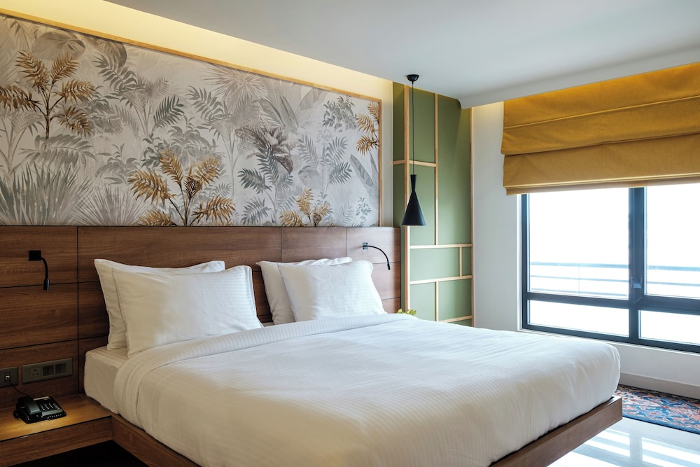 Urban Corner Room - Photo 20