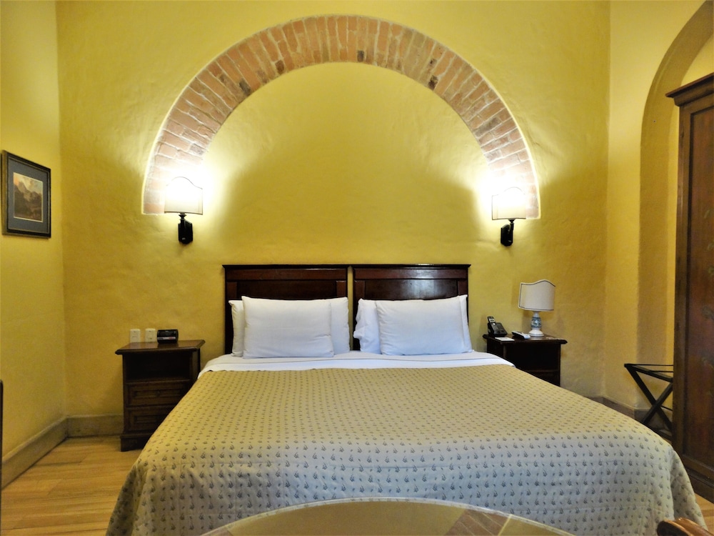 Standard Room photo 3
