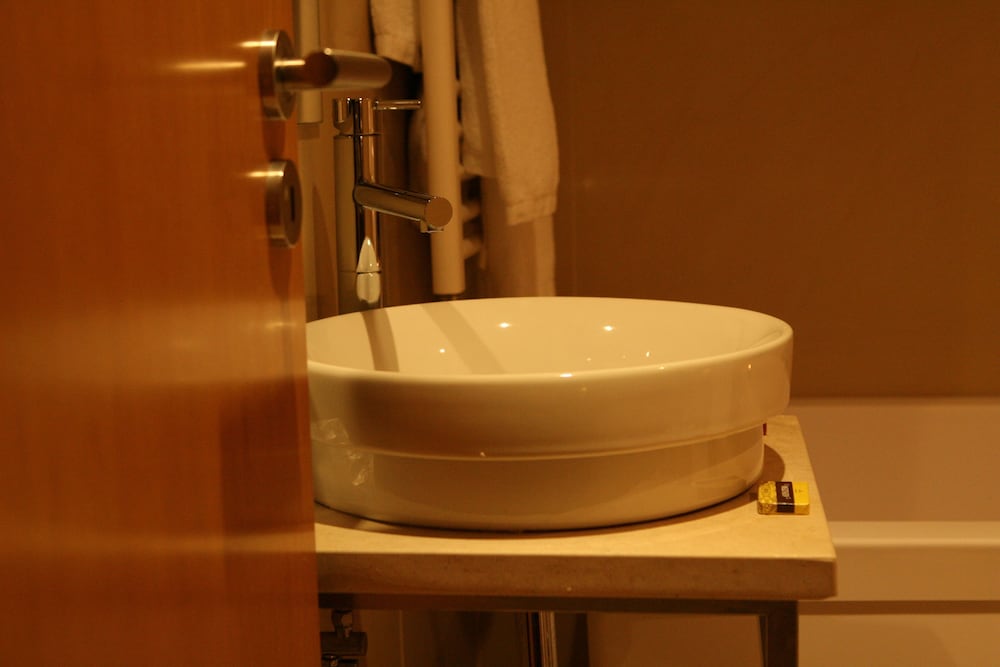Superior Double Room, Jetted Tub - Photo 14