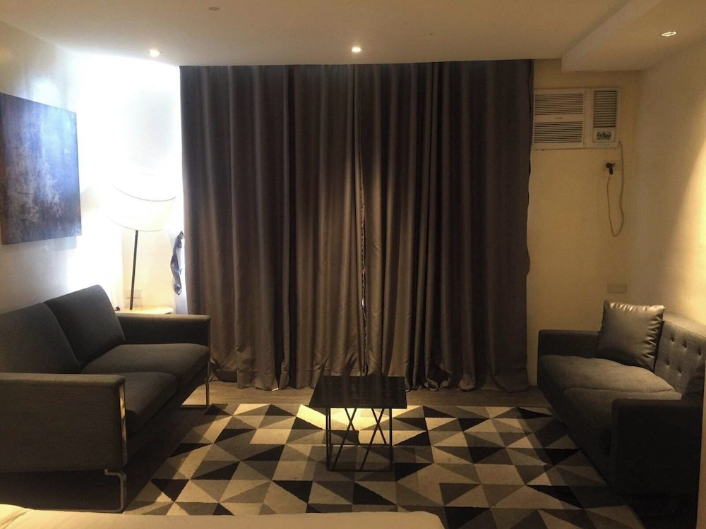 Deluxe Double or Twin Room - Photo 2