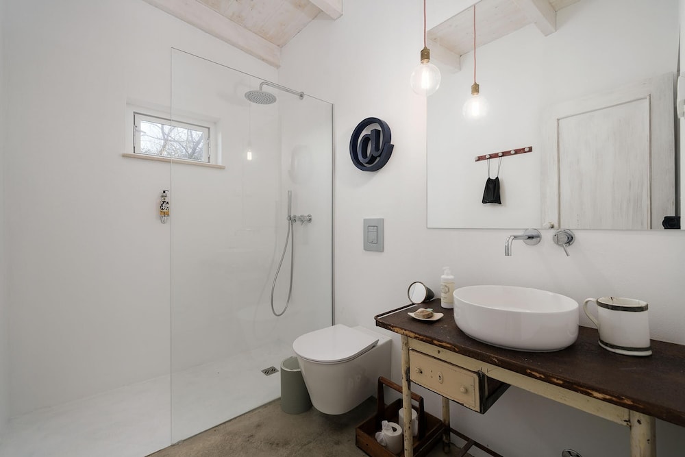 House photo 2