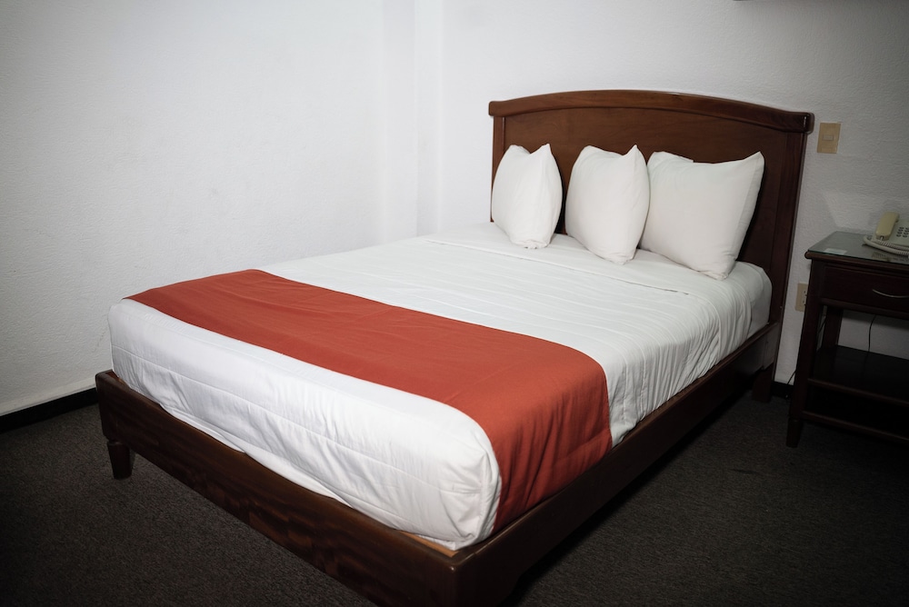 Double or Twin Room photo 1
